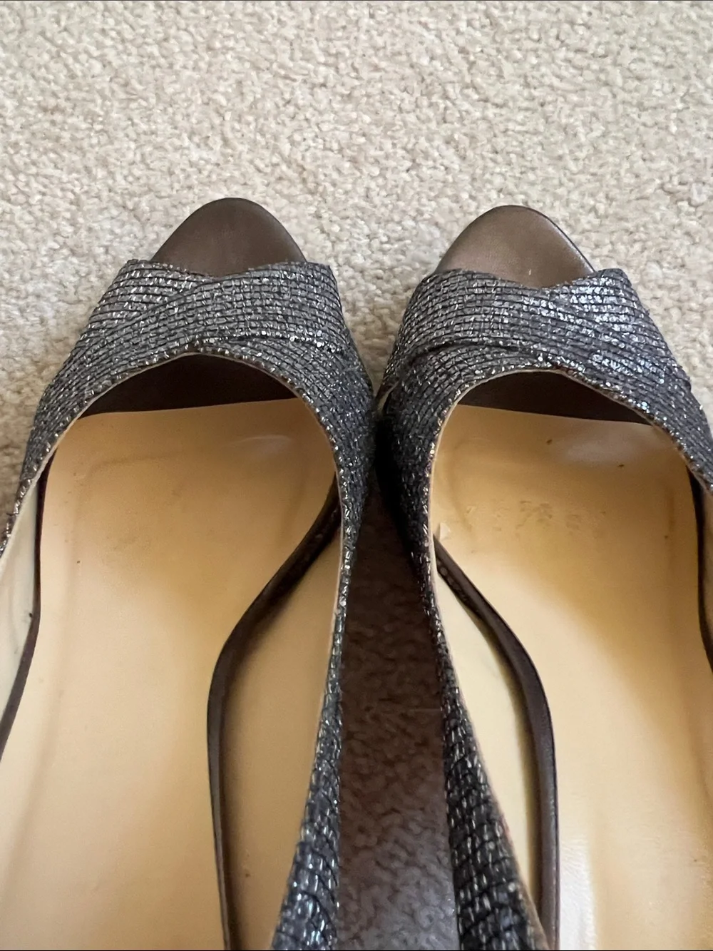 Kate Spade Metallic Silver Peep Toe Heels Pumps Size 9.5 Made in Italy